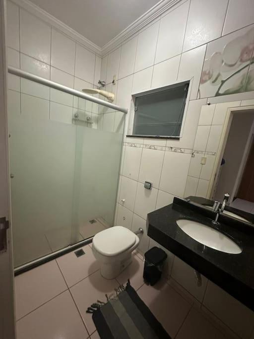 Linda Casa A 200M Da Basilica Nova Villa Aparecida  Eksteriør billede