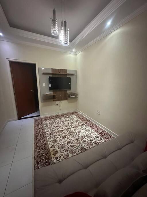 Linda Casa A 200M Da Basilica Nova Villa Aparecida  Eksteriør billede